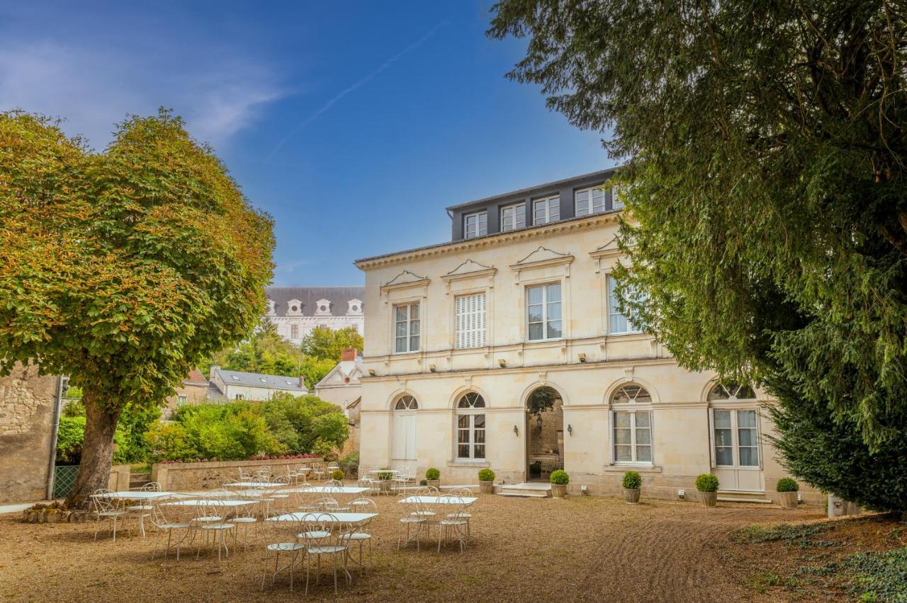 Hôtel Grand Monarque Azay-le-Rideau Exterior foto